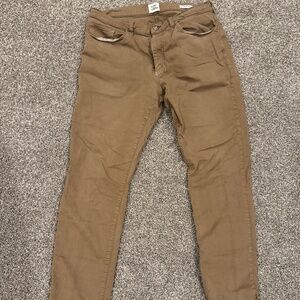 Flint and Tinder 365 khakis slim fit